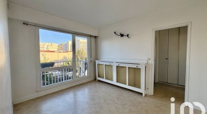 Apartment 2 rooms of 35 m² in Courbevoie (92400)