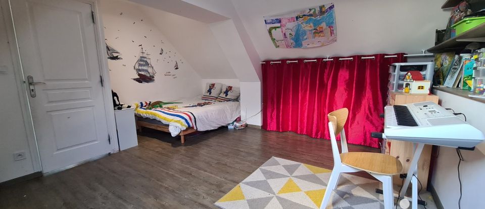 Maison 6 pièces de 132 m² à Castillon (14490)