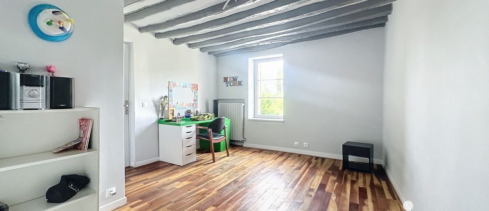 Maison 13 pièces de 361 m² à Vaux-sur-Seine (78740)