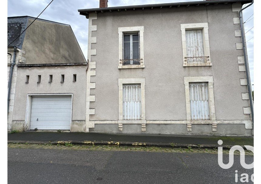 House 8 rooms of 160 m² in Bourges (18000)