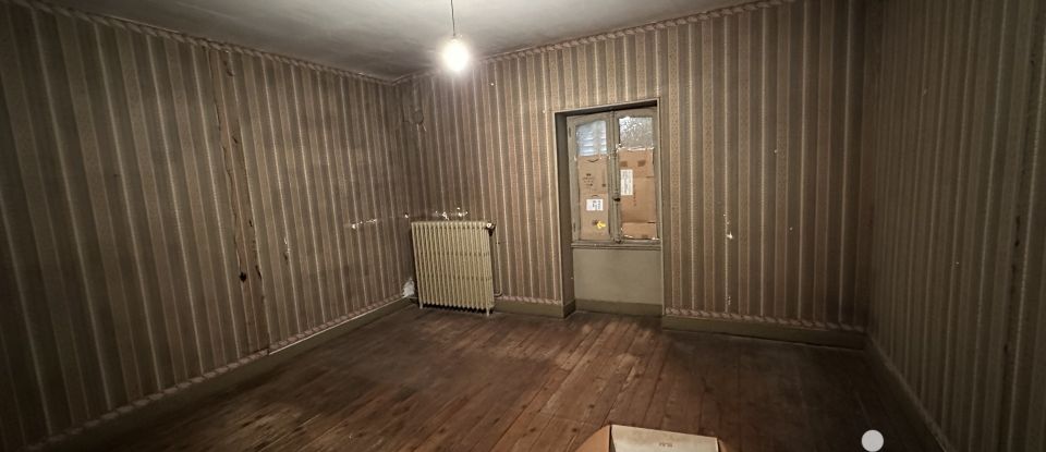 House 8 rooms of 160 m² in Bourges (18000)