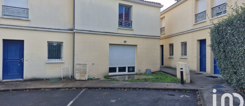 Town house 3 rooms of 51 m² in Lormont (33310)