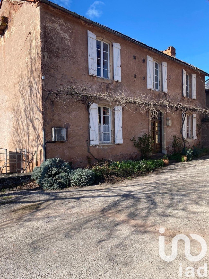 Traditional house 6 rooms of 150 m² in Vabres-l'Abbaye (12400)