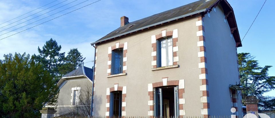 Town house 5 rooms of 116 m² in Le Blanc (36300)