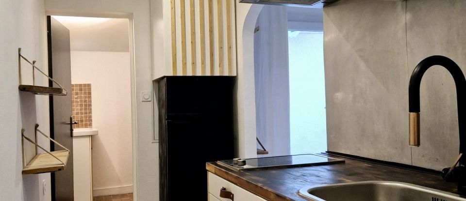 Apartment 2 rooms of 38 m² in Bordeaux (33000)