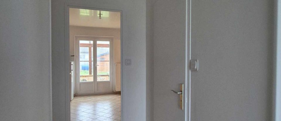 Maison 5 pièces de 82 m² à Roye (80700)