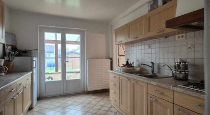 House 5 rooms of 82 m² in Roye (80700)