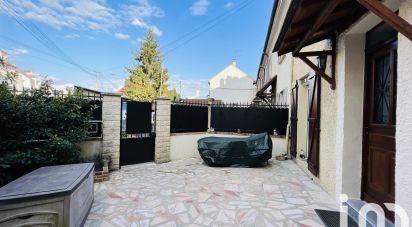 Townhouse 5 rooms of 130 m² in Claye-Souilly (77410)