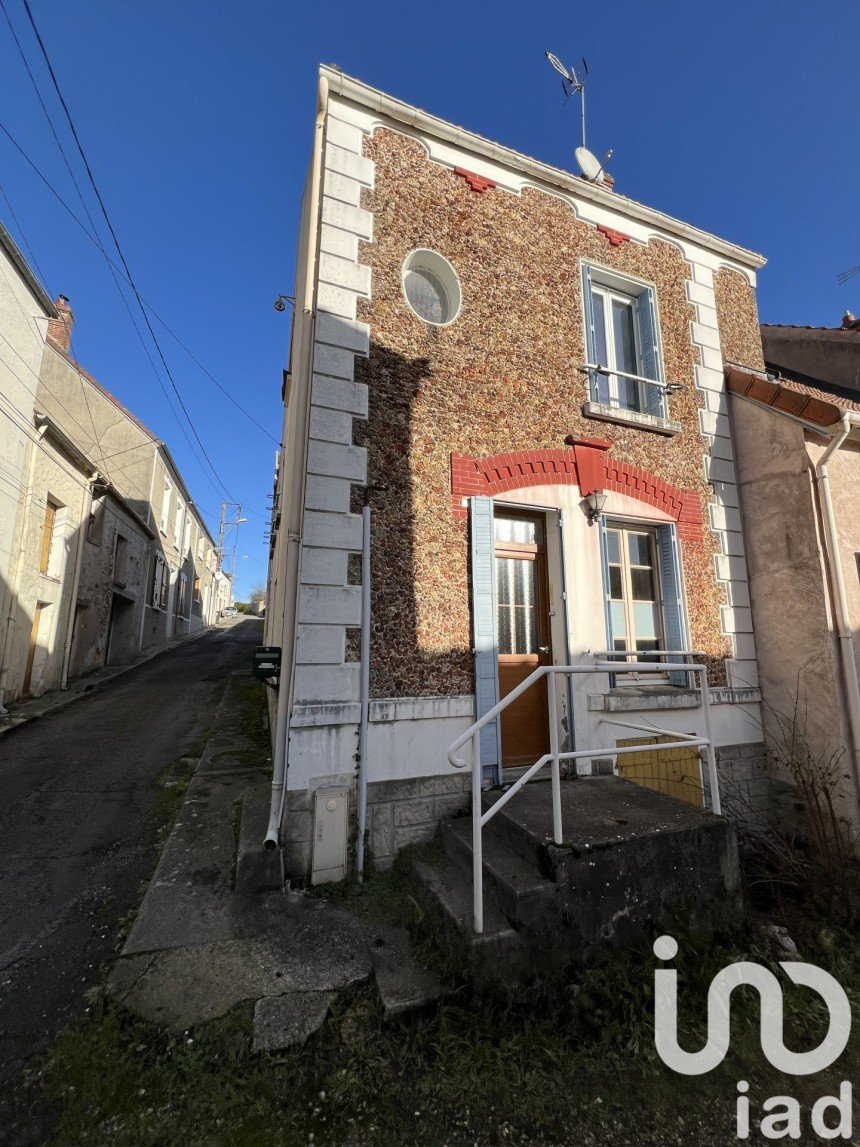 Maison de ville 3 pièces de 75 m² à Jouy-sur-Morin (77320)