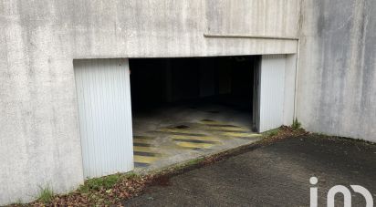 Parking of 15 m² in Quimper (29000)