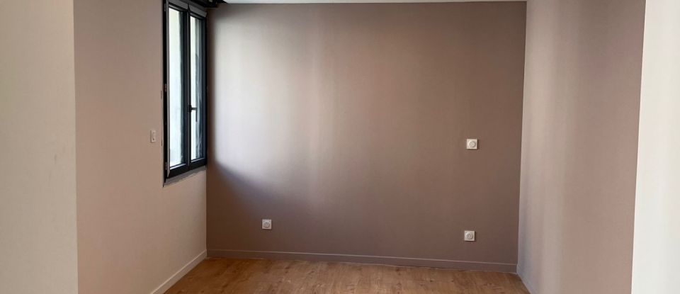 Maison de ville 5 pièces de 156 m² à Nîmes (30900)