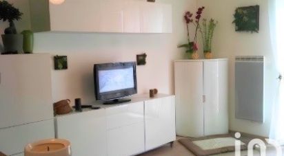 Apartment 1 room of 30 m² in Nointel (95590)