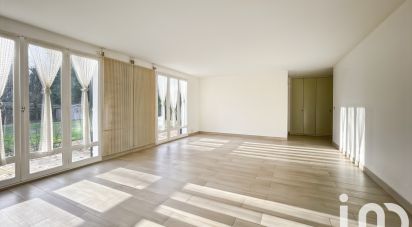 Maison 6 pièces de 143 m² à Santeny (94440)