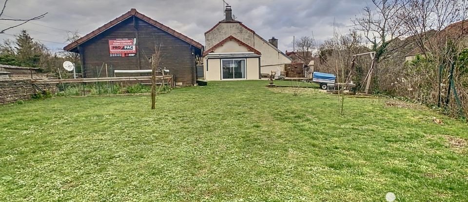 Maison 4 pièces de 83 m² à Châteauvillain (52120)