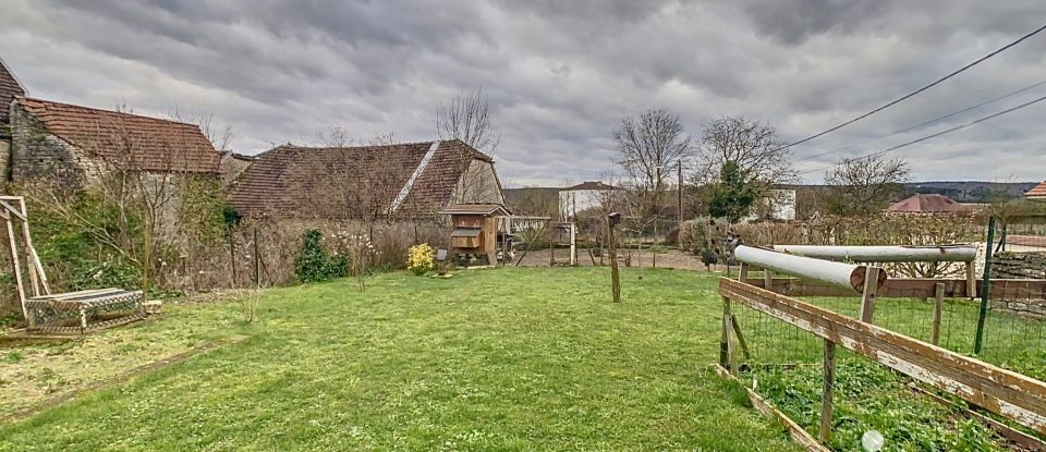 Maison 4 pièces de 83 m² à Châteauvillain (52120)