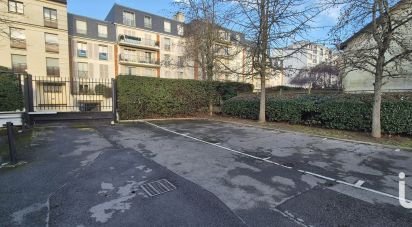 Parking of 12 m² in Le Plessis-Trévise (94420)