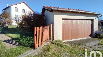 Maison 5 pièces de 99 m² à Ladinhac (15120)