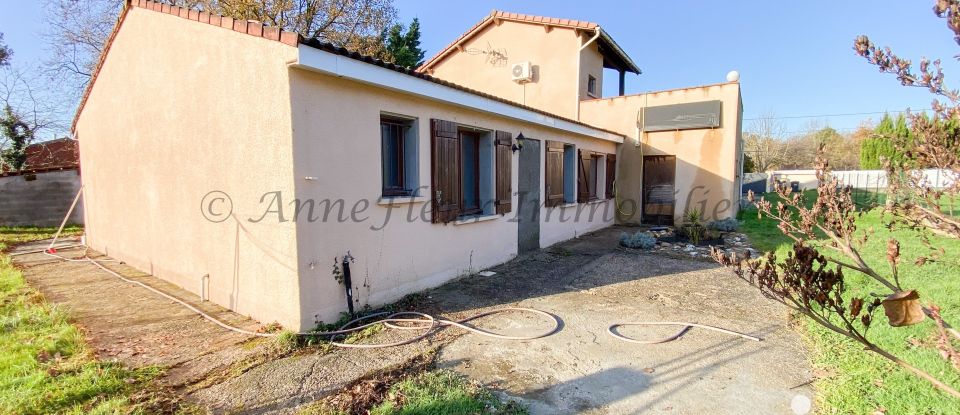 Maison 5 pièces de 133 m² à Villeneuve-lès-Bouloc (31620)