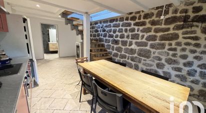 Maison 3 pièces de 54 m² à Labastide-sur-Bésorgues (07600)