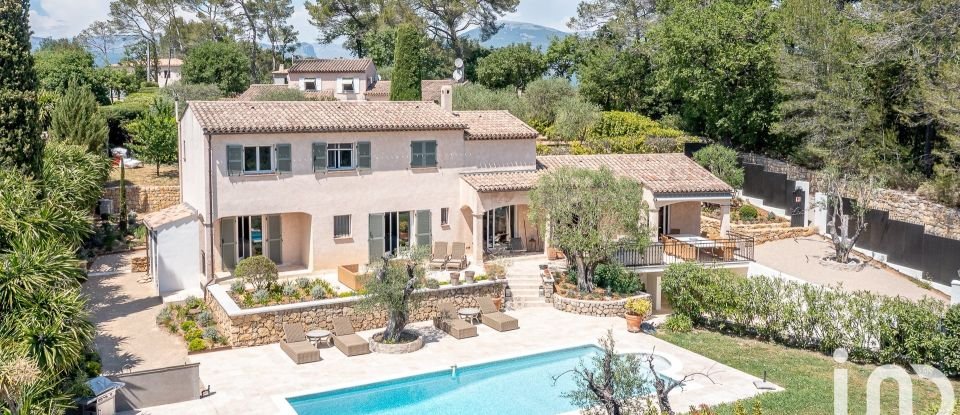 Traditional house 7 rooms of 236 m² in Valbonne (06560)