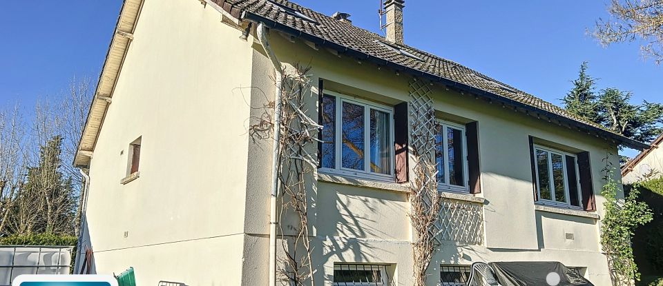 Maison traditionnelle 5 pièces de 130 m² à Bazainville (78550)