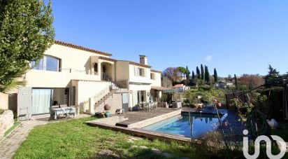 House 5 rooms of 178 m² in La Colle-sur-Loup (06480)