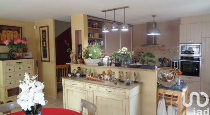 Traditional house 6 rooms of 190 m² in Vias (34450)