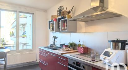 Apartment 3 rooms of 67 m² in Chambéry (73000)