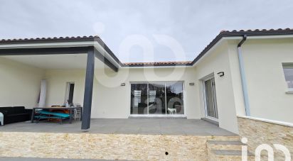 House 7 rooms of 166 m² in Loubieng (64300)