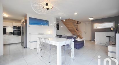 Maison traditionnelle 4 pièces de 98 m² à Lathuile (74210)