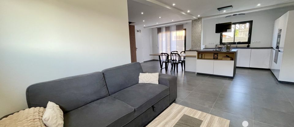 Maison 4 pièces de 106 m² à Tullins (38210)