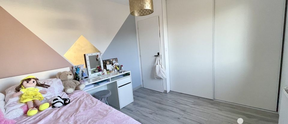 Maison 4 pièces de 106 m² à Tullins (38210)