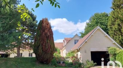 Maison 9 pièces de 196 m² à Rainvillers (60155)