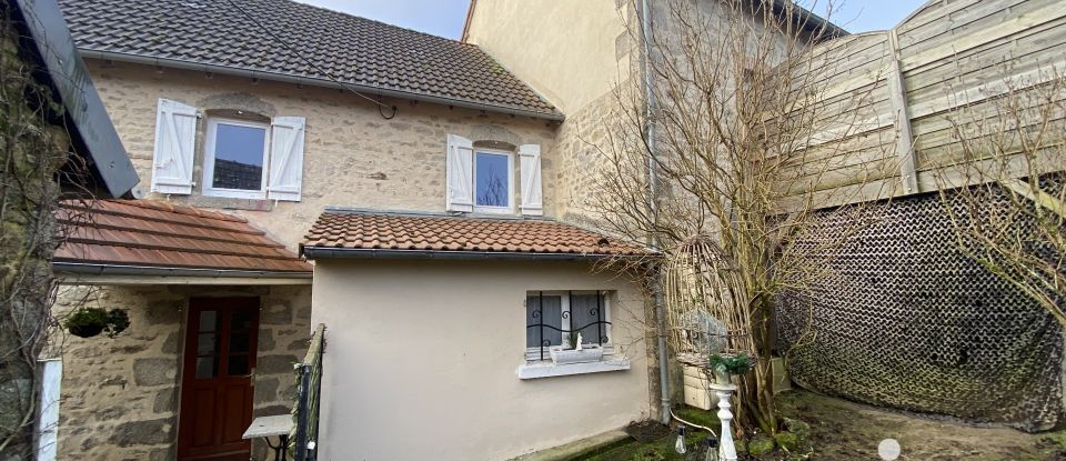 House 8 rooms of 265 m² in La Chapelle-Taillefert (23000)