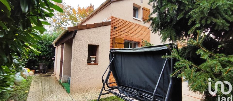 Maison traditionnelle 6 pièces de 116 m² à Montigny-le-Bretonneux (78180)