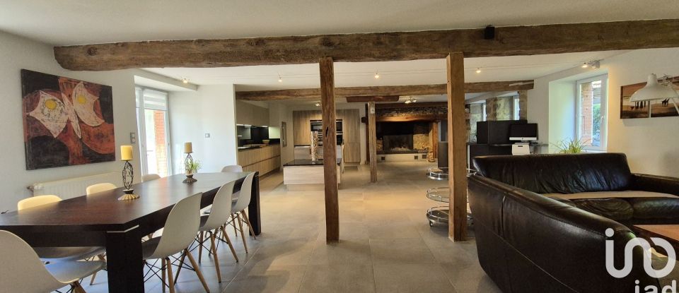 Barn conversion 7 rooms of 310 m² in Saint-Mamet-la-Salvetat (15220)