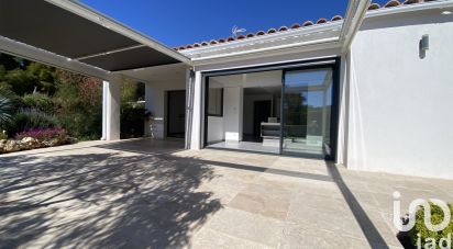 Traditional house 6 rooms of 145 m² in Bandol (83150)