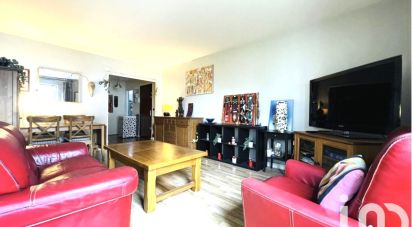 Apartment 4 rooms of 77 m² in Champs-sur-Marne (77420)