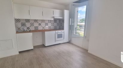 Apartment 3 rooms of 62 m² in Corbeil-Essonnes (91100)