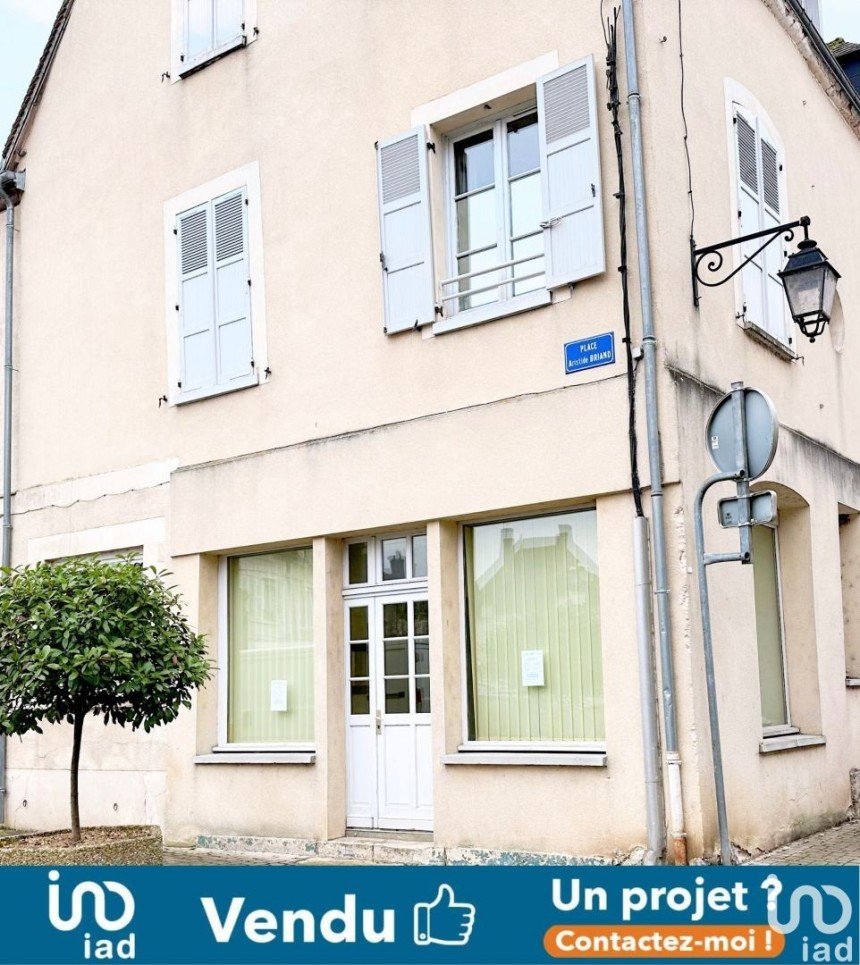 Business premises of 74 m² in Châtillon-Coligny (45230)