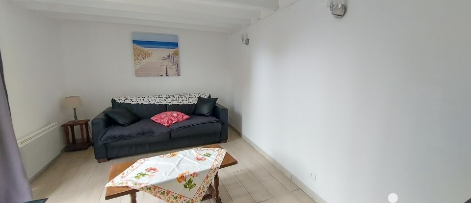 Appartement 3 pièces de 40 m² à Lion-sur-Mer (14780)