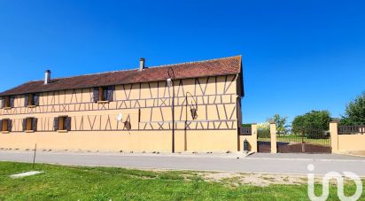 Maison de village 7 pièces de 195 m² à Guiseniers (27700)