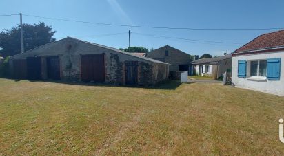 House 4 rooms of 100 m² in Saint-Christophe-du-Ligneron (85670)