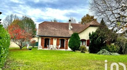 Traditional house 6 rooms of 157 m² in Odos (65310)