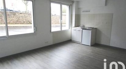 Studio 1 room of 32 m² in Bressuire (79300)