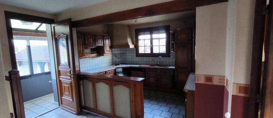 Maison traditionnelle 9 pièces de 158 m² à Courcelles-sur-Seine (27940)