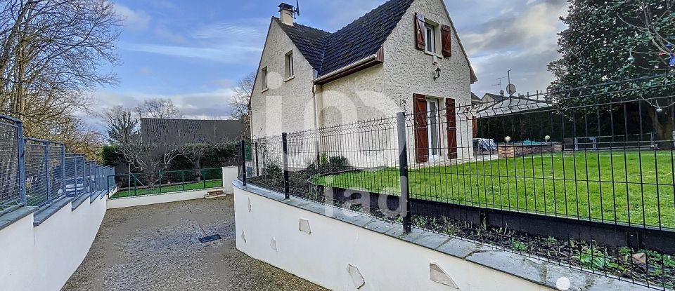 Maison traditionnelle 6 pièces de 145 m² à Montry (77450)