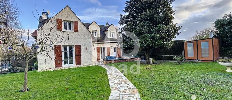 Maison traditionnelle 6 pièces de 145 m² à Montry (77450)