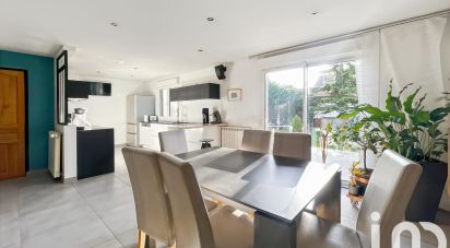 Maison 6 pièces de 135 m² à Corbeil-Essonnes (91100)