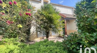 House 6 rooms of 114 m² in Antony (92160)